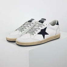 Load image into Gallery viewer, Golden Goose Ball-Star Black Star Black Heel Tab White
