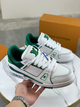 Load image into Gallery viewer, LV Trainers Green | White
