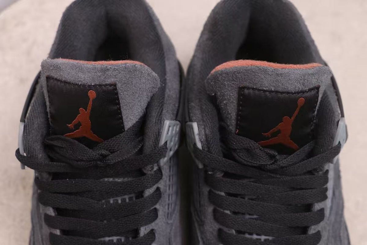 AJ4 x London