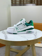 Load image into Gallery viewer, LV Trainers Green | White
