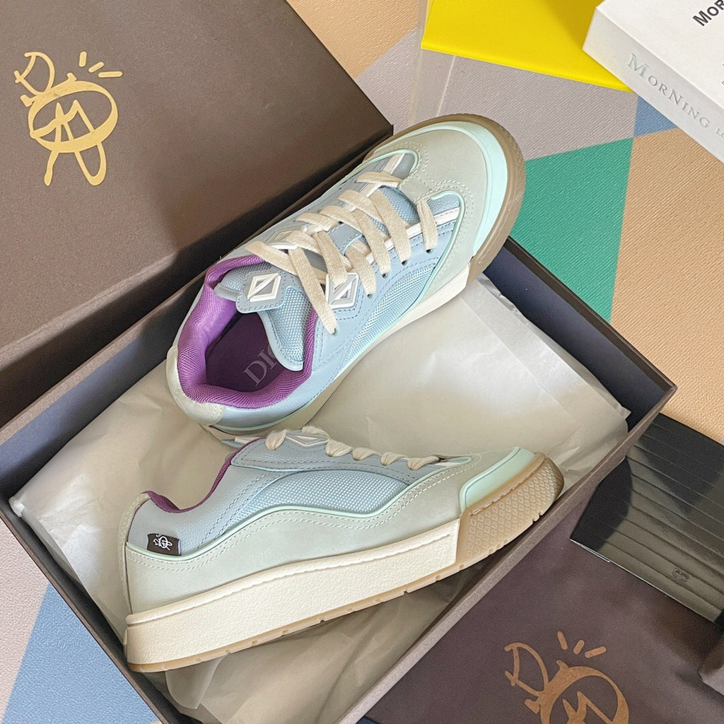 B713 Cactus Jack Blue Tint