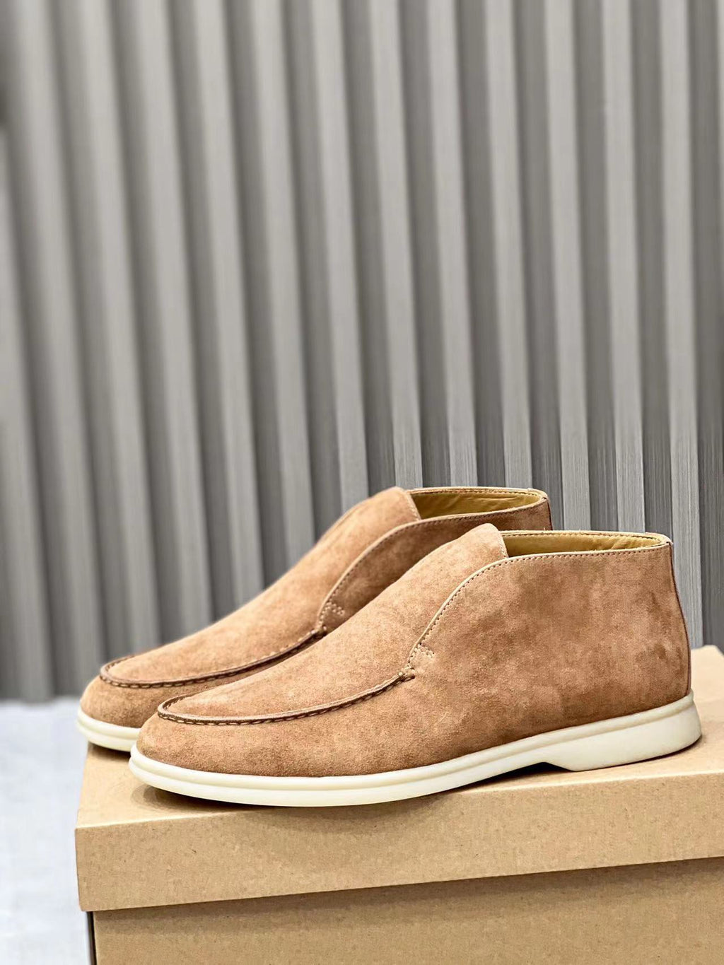 LP Open Walk Chukka Boots - Sandstone