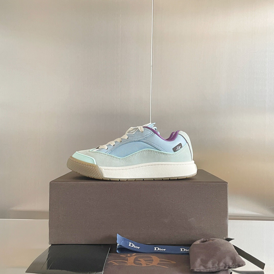 B713 Cactus Jack Blue Tint