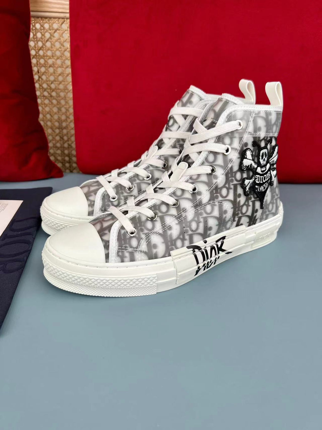 B23 High 'Oblique - Shawn Bee Embroidery Patch'