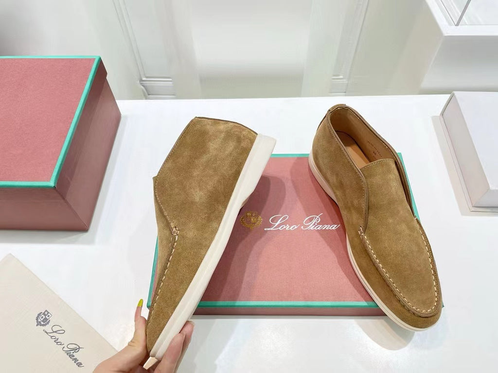 LP Open Walk Chukka Boots - Tan