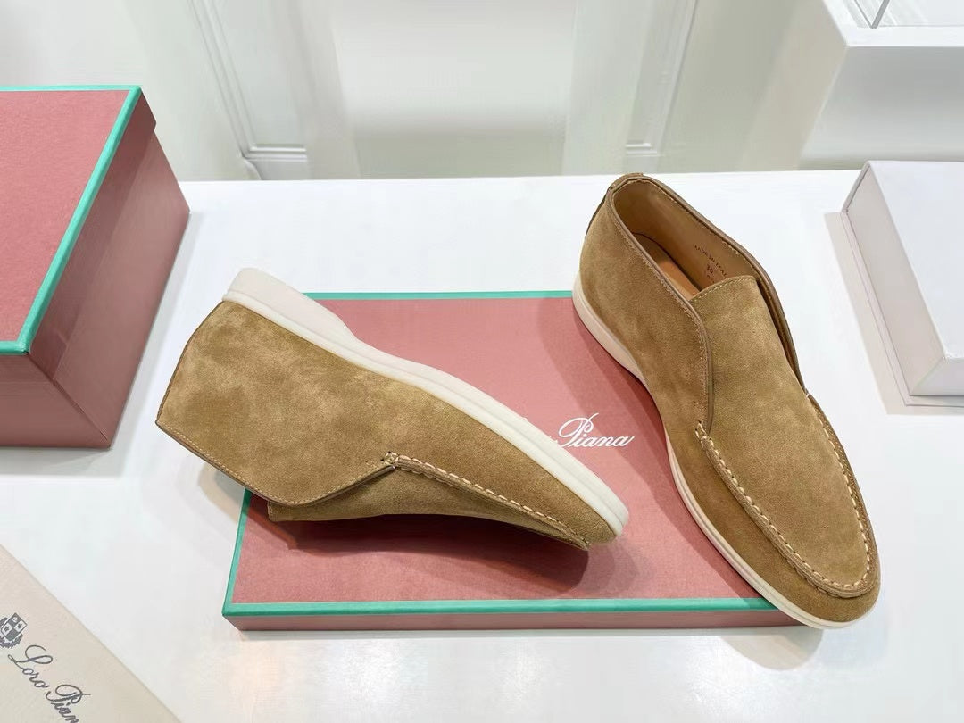 LP Open Walk Chukka Boots - Tan