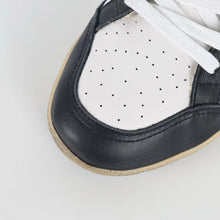 Load image into Gallery viewer, Golden Goose Ball-Star Blue Leather Star Gold Heel Tab Black
