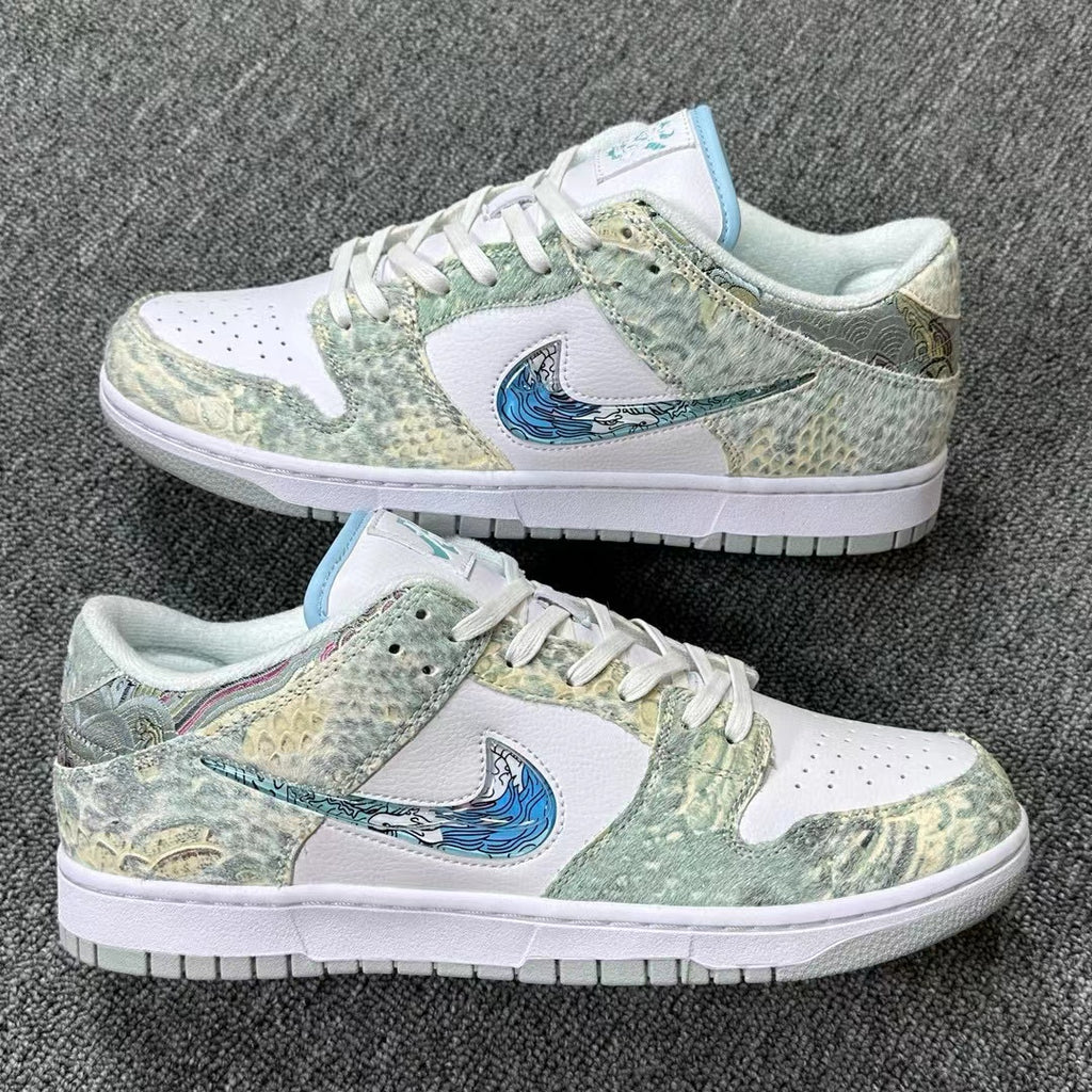 Dunk Low Steam Puppet White Green