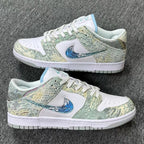 Dunk Low Steam Puppet White Green