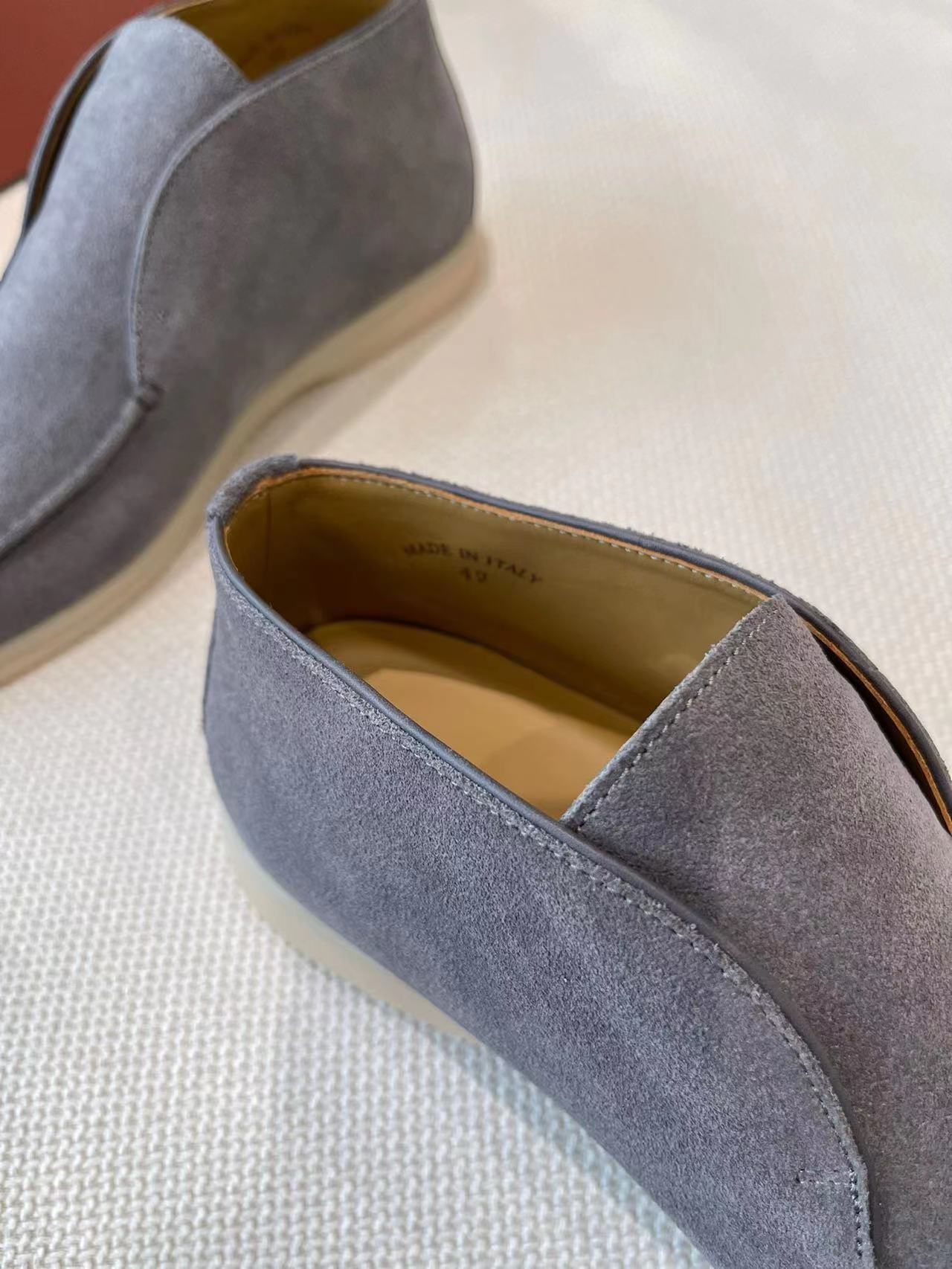 LP Open Walk Chukka Boots - Grey