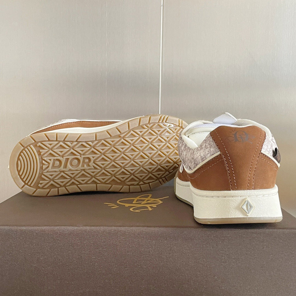 B713 Cactus Jack Beige Brown