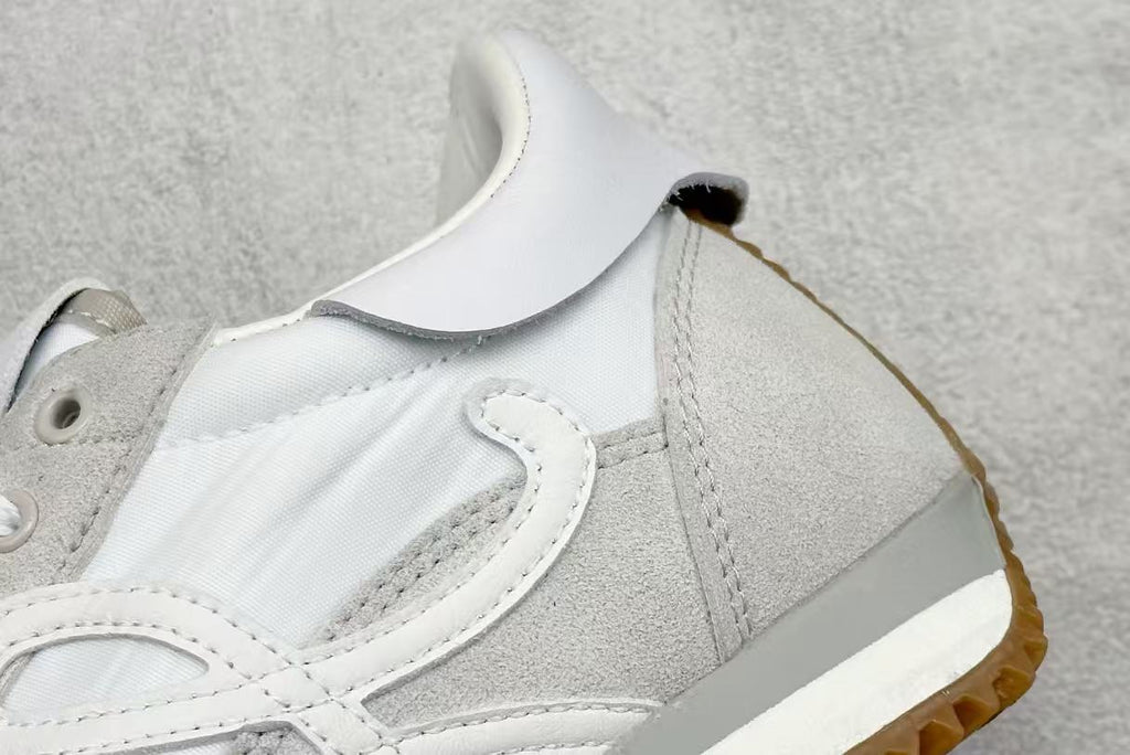 LOEWE Flowrunner White