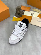 LV Trainers Denim Noir | White