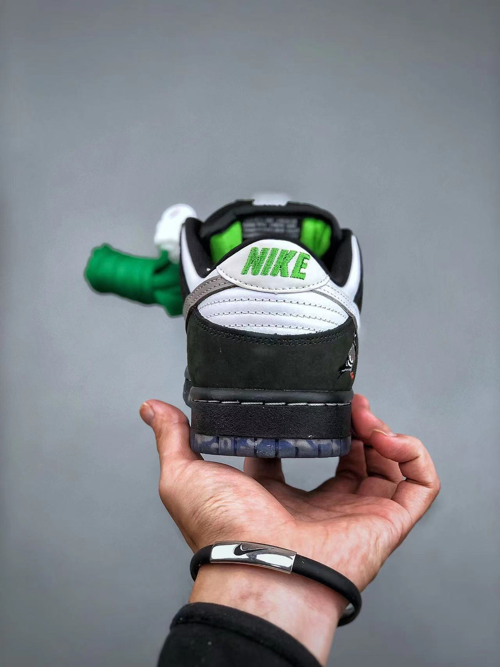 Jeff Staple x Dunk Low Pro SB 'Panda Pigeon'