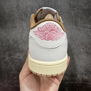 AJ1 Low Travis Scott Pink Mocha