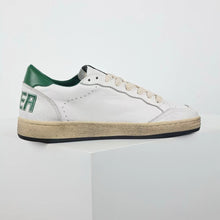 Load image into Gallery viewer, Golden Goose Ball-Star Green Star Green Heel Tab
