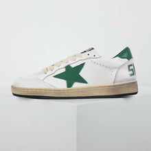 Load image into Gallery viewer, Golden Goose Ball-Star Green Star Green Heel Tab
