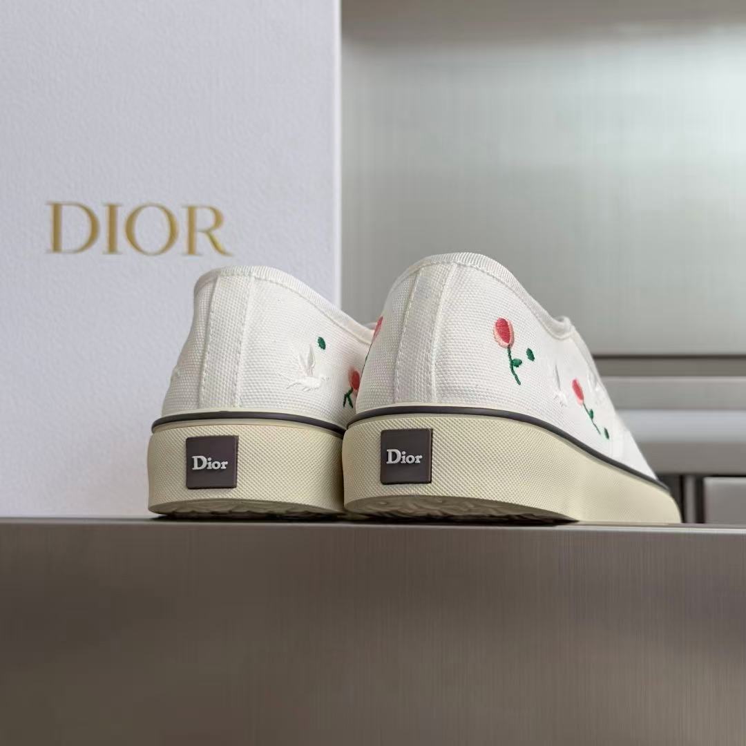 Saltwind Sneaker Doves & Roses Motif on White Cotton