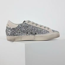 Load image into Gallery viewer, Golden Goose Ball-Star Suede Star Grey Heel Tab Glitter Base
