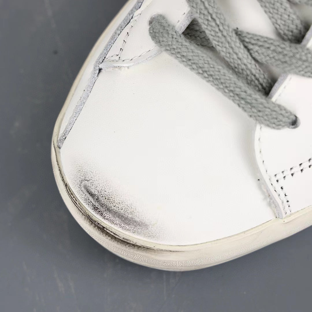 Golden Goose Super-Star Suede Star White Heel Tab