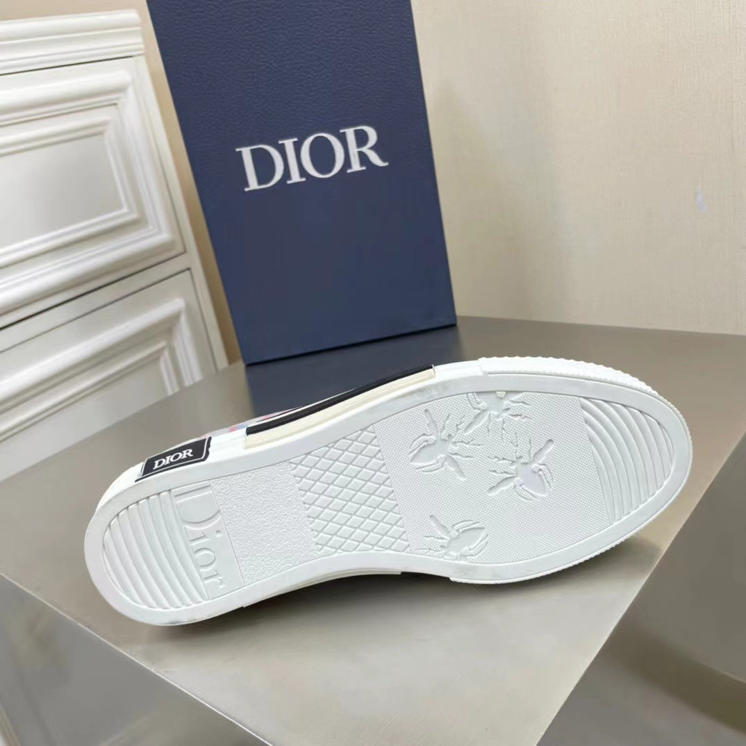 B23 Low Logo Oblique Multicolour Monogram