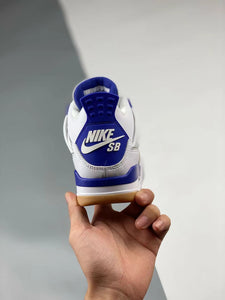 AJ 4 SB Summit White/Navy