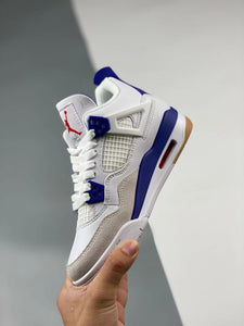 AJ 4 SB Summit White/Navy