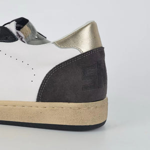 Golden Goose Ball-Star Blue Leather Star Gold Heel Tab Black