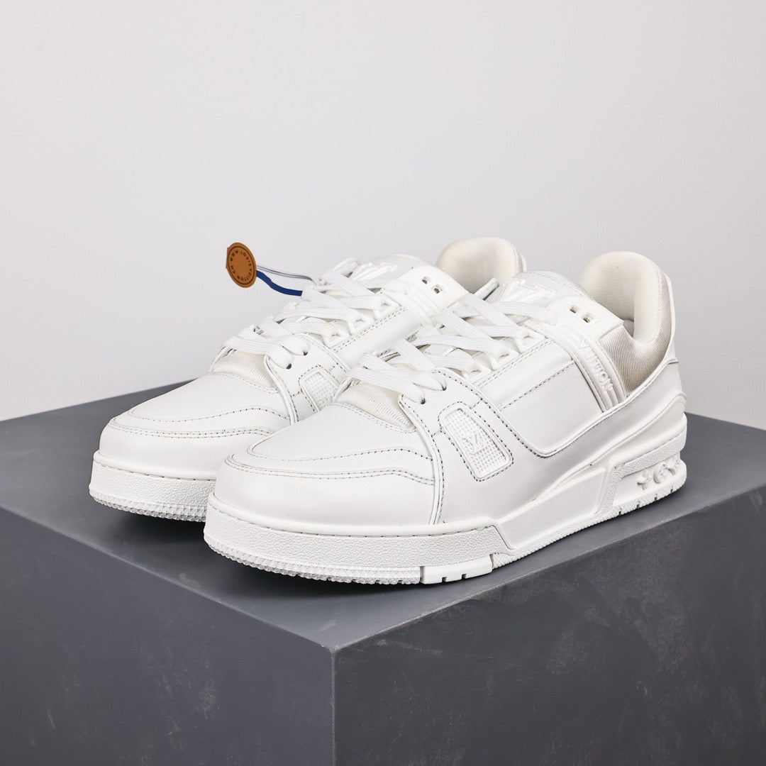 LV Trainers Triple White