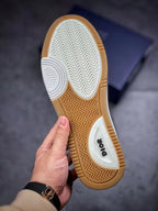 B27 Low-Top Black Oblique