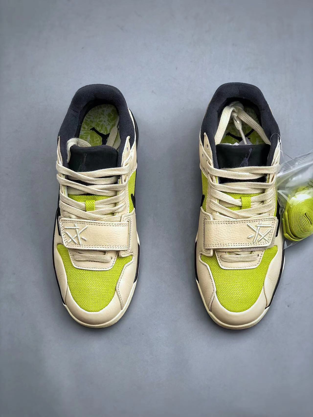 Jumpman Jack Travis Scott Cut The Check Bright Cactus