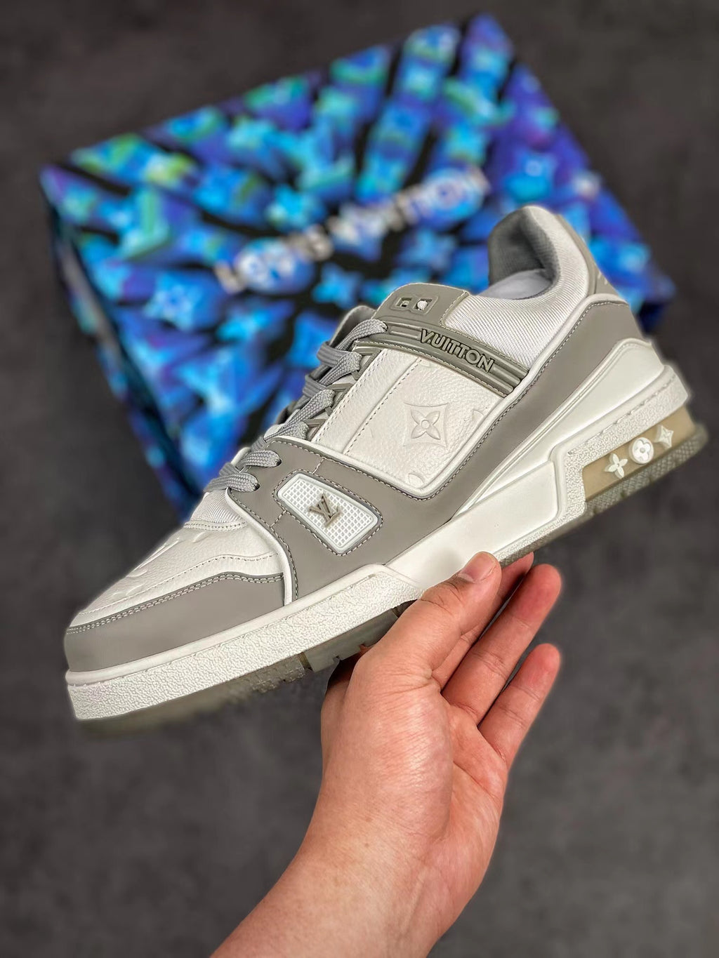 LV Trainers Grey