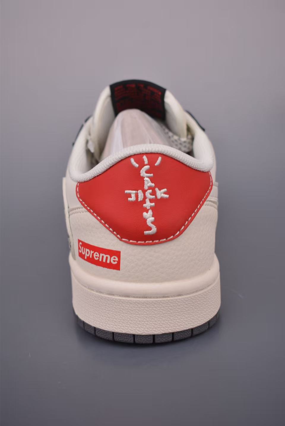 AJ1 Low Travis Scott x Supreme Customs