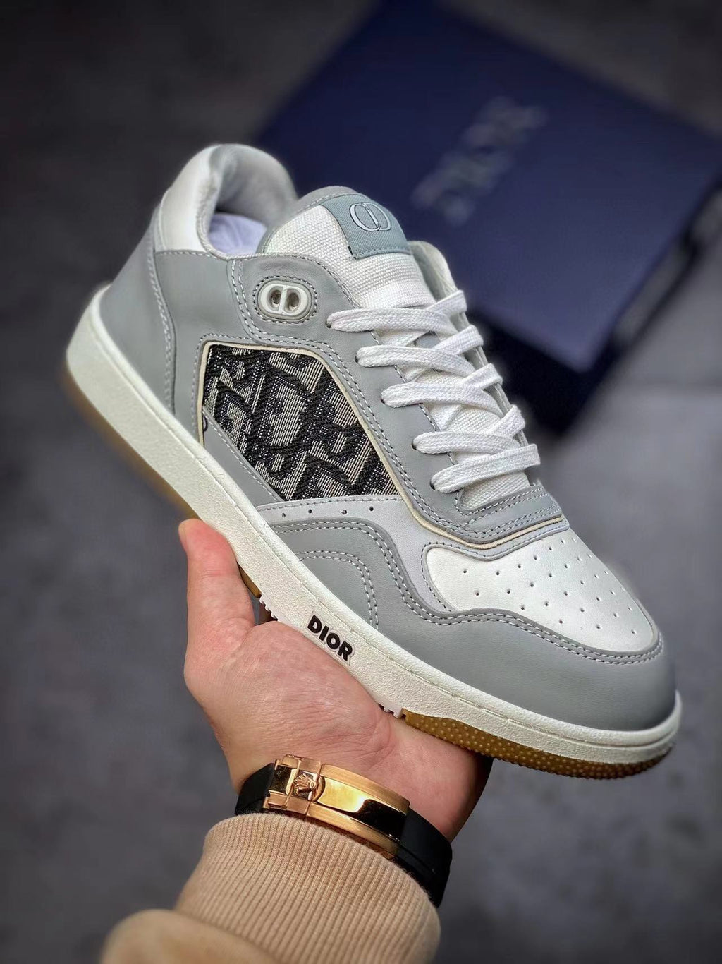 B27 Low-Top Grey Oblique