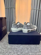 B23 Low 'Grey' CD Diamond