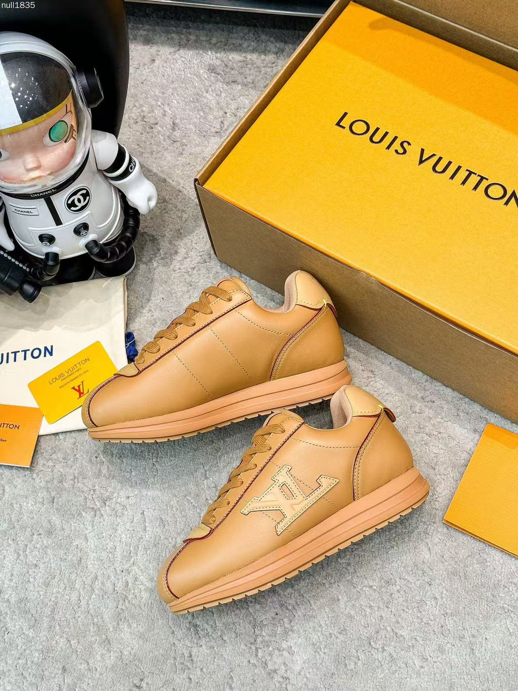 LV Butter Soft Tan