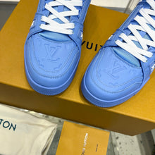 Load image into Gallery viewer, LV Trainers Blue Embossed Monogram
