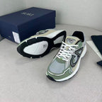 B30 Grey on Cedar Green Mesh