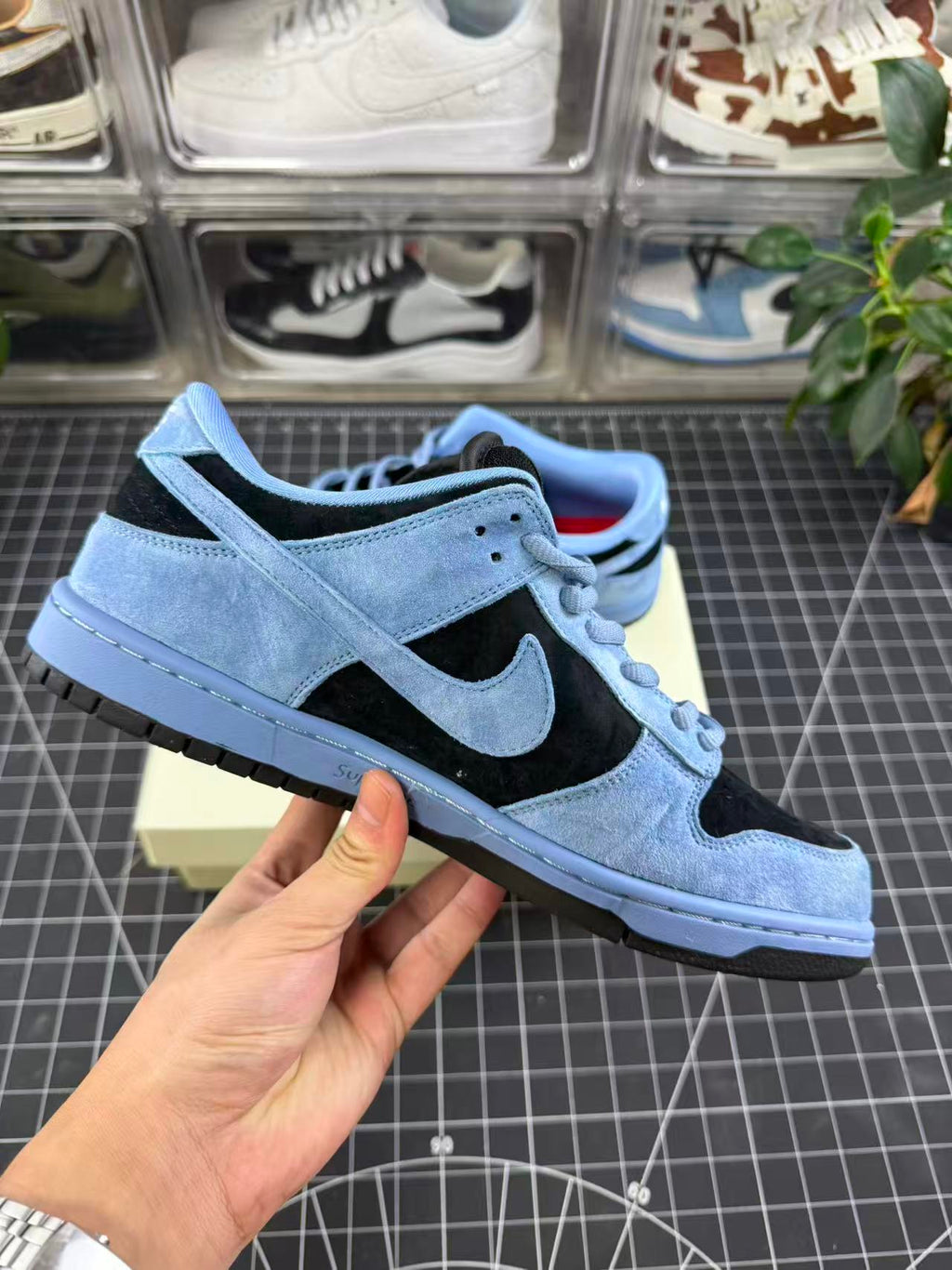 SB Dunk X Supreme Ocean Fog (2025)