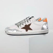 Load image into Gallery viewer, Golden Goose Ball-Star Brown Star Orange Heel Tab
