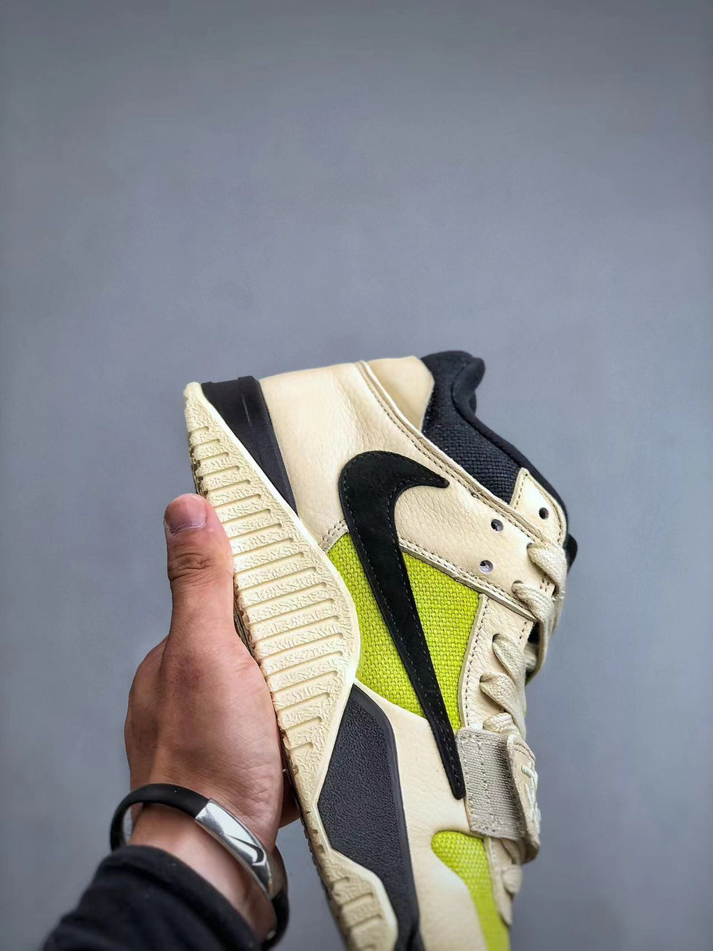 Jumpman Jack Travis Scott Cut The Check Bright Cactus