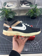 Vomero 5 x OW Black Customs