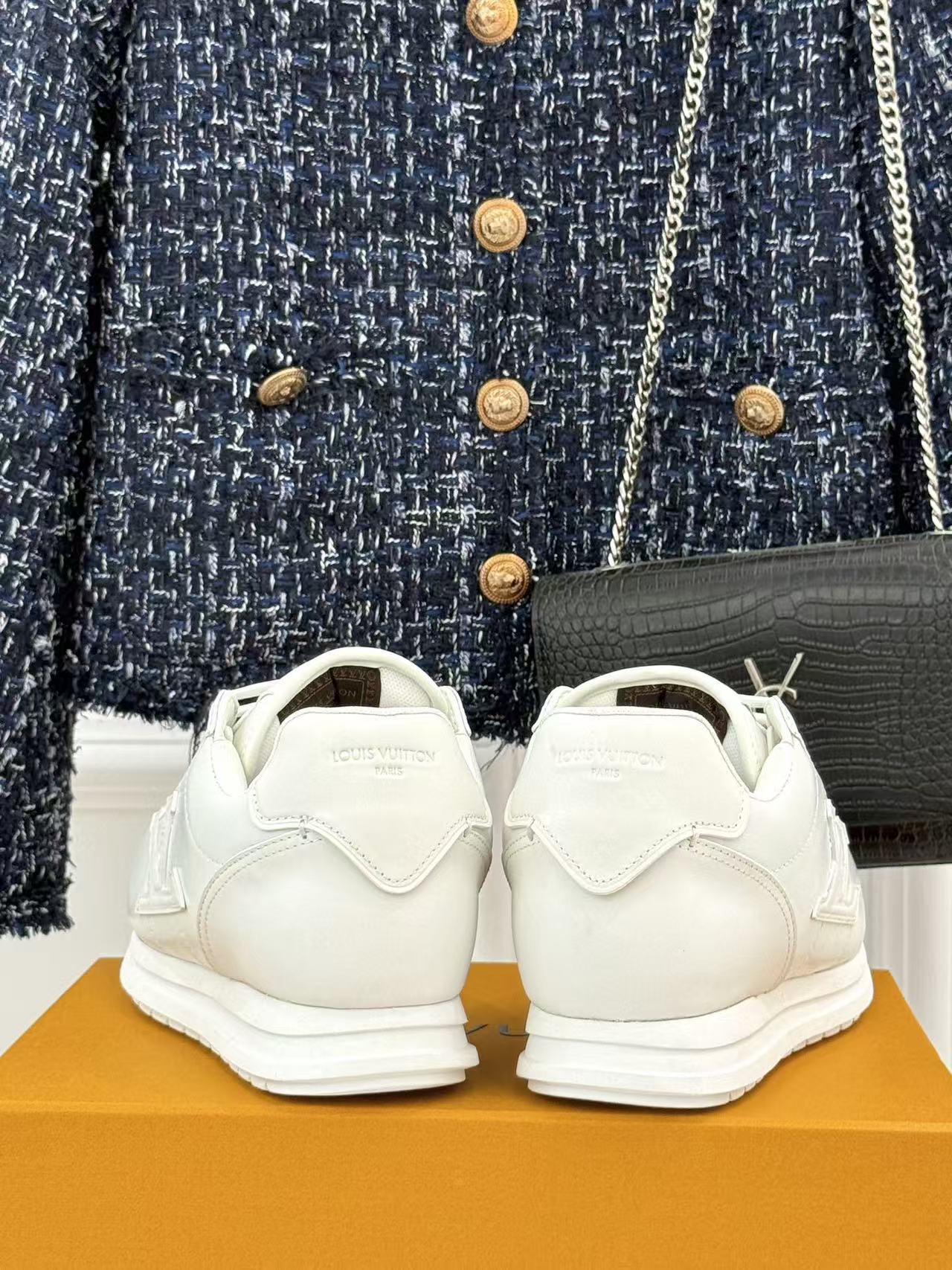 LV Butter Soft White