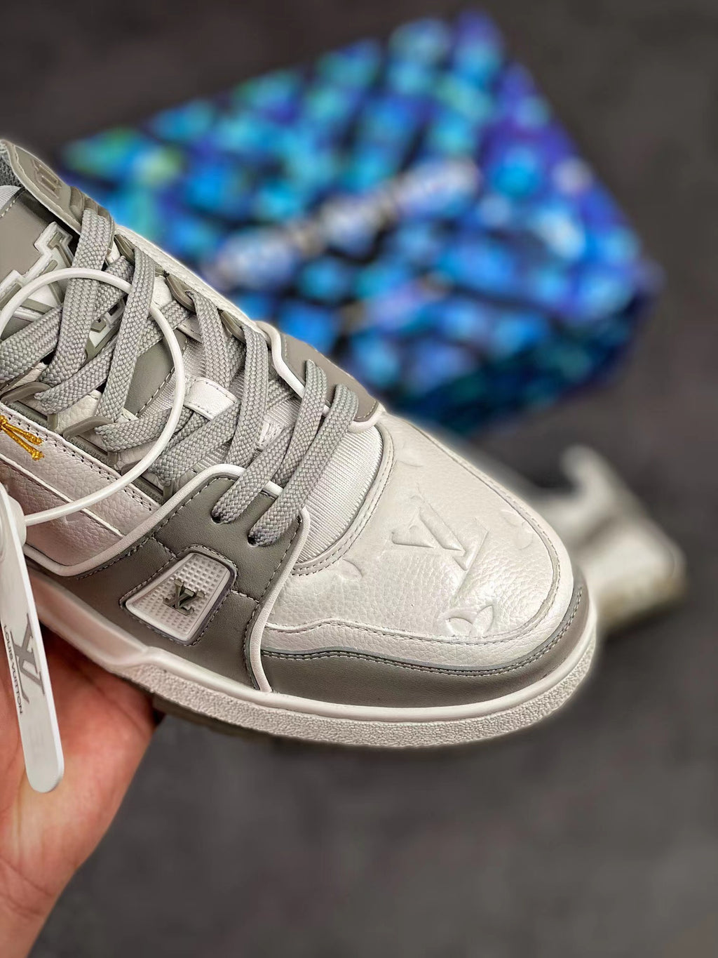 LV Trainers Grey