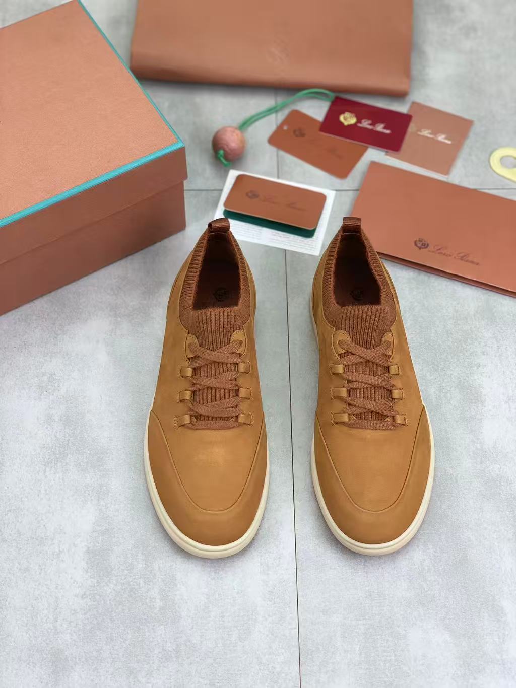 LP Week Soho Walk Sneakers - Khaki