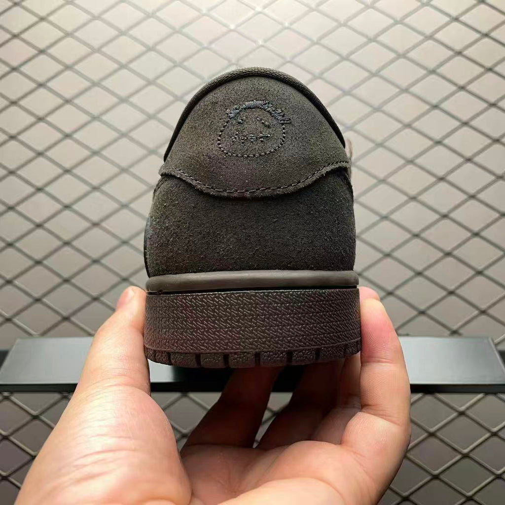 AJ1 Low Travis Scott Velvet Brown