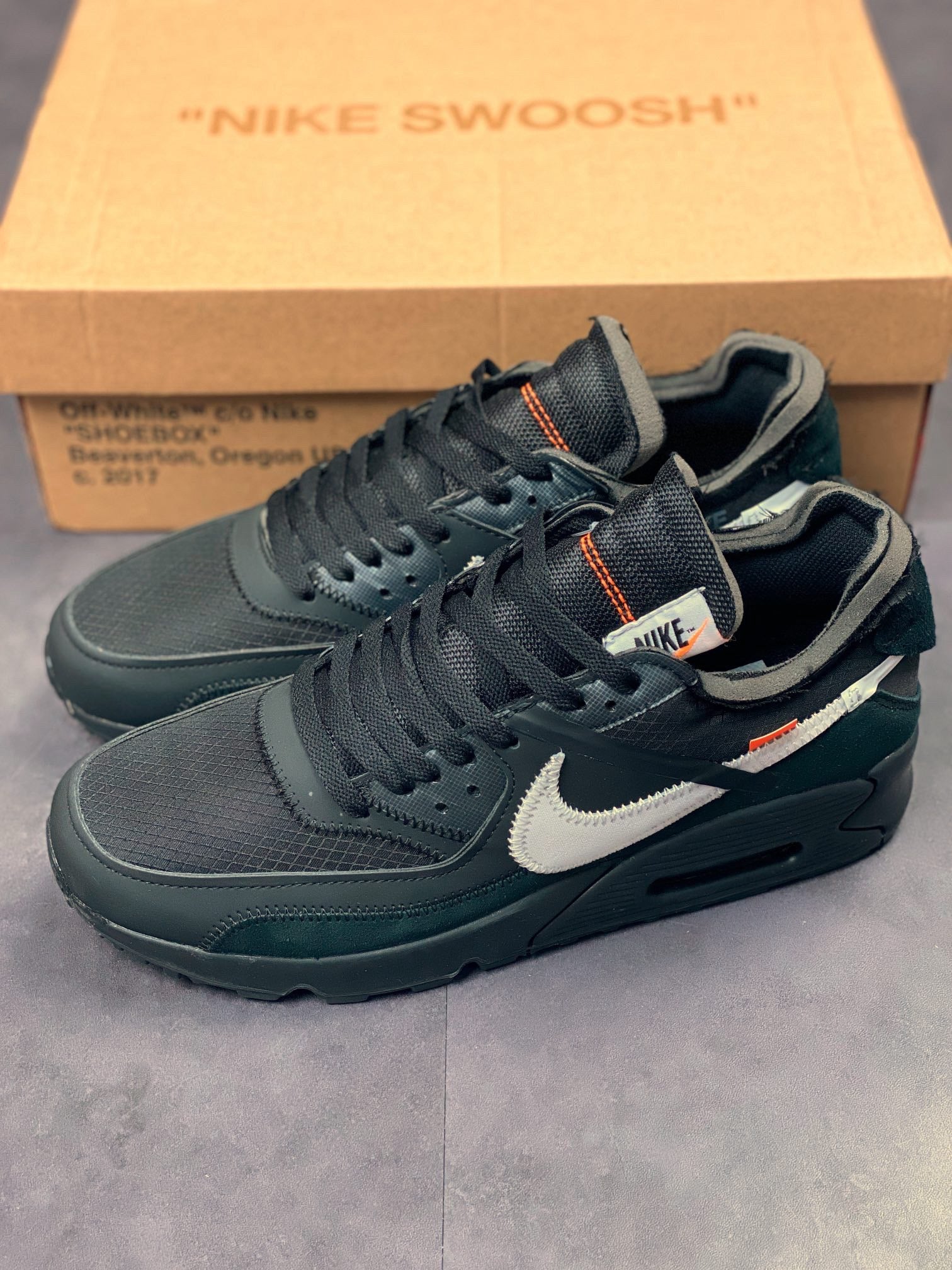 AM90 X OW Black