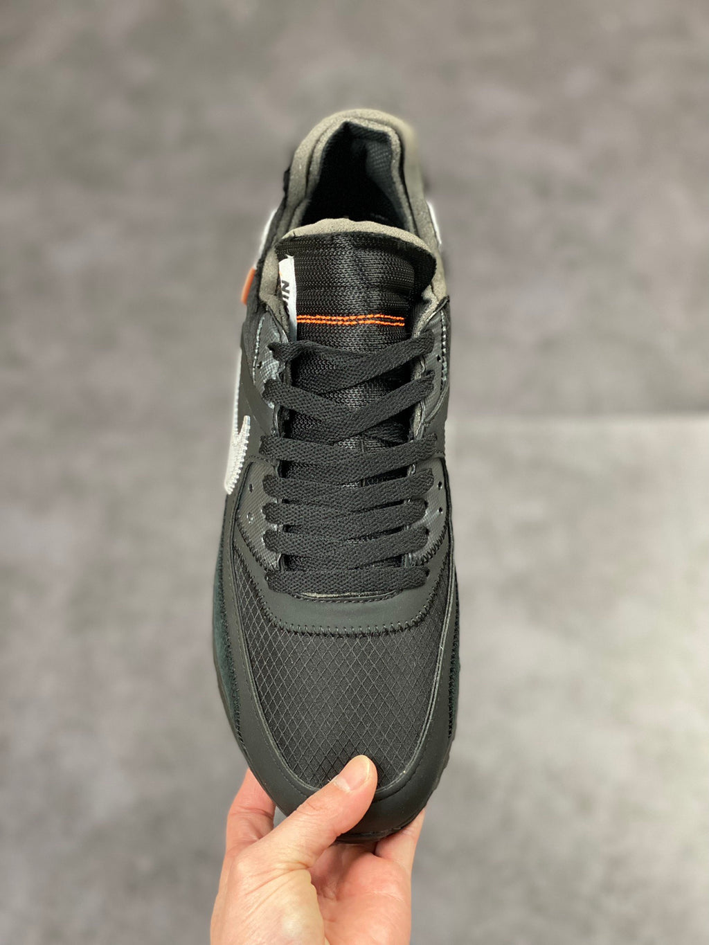 AM90 X OW Black