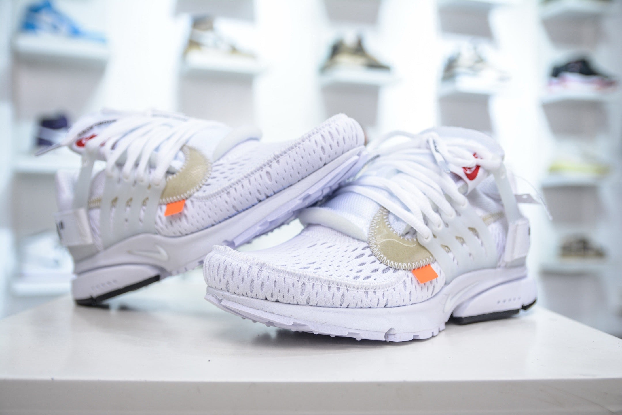 Presto X OW White