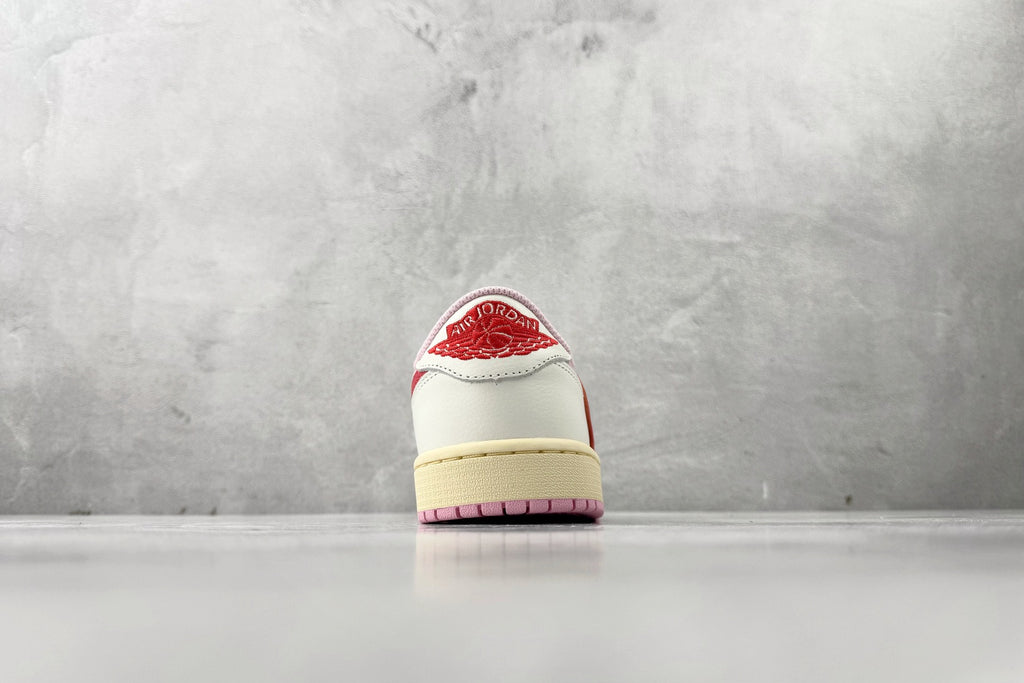 AJ1 Low Travis Scott Tropical Pink